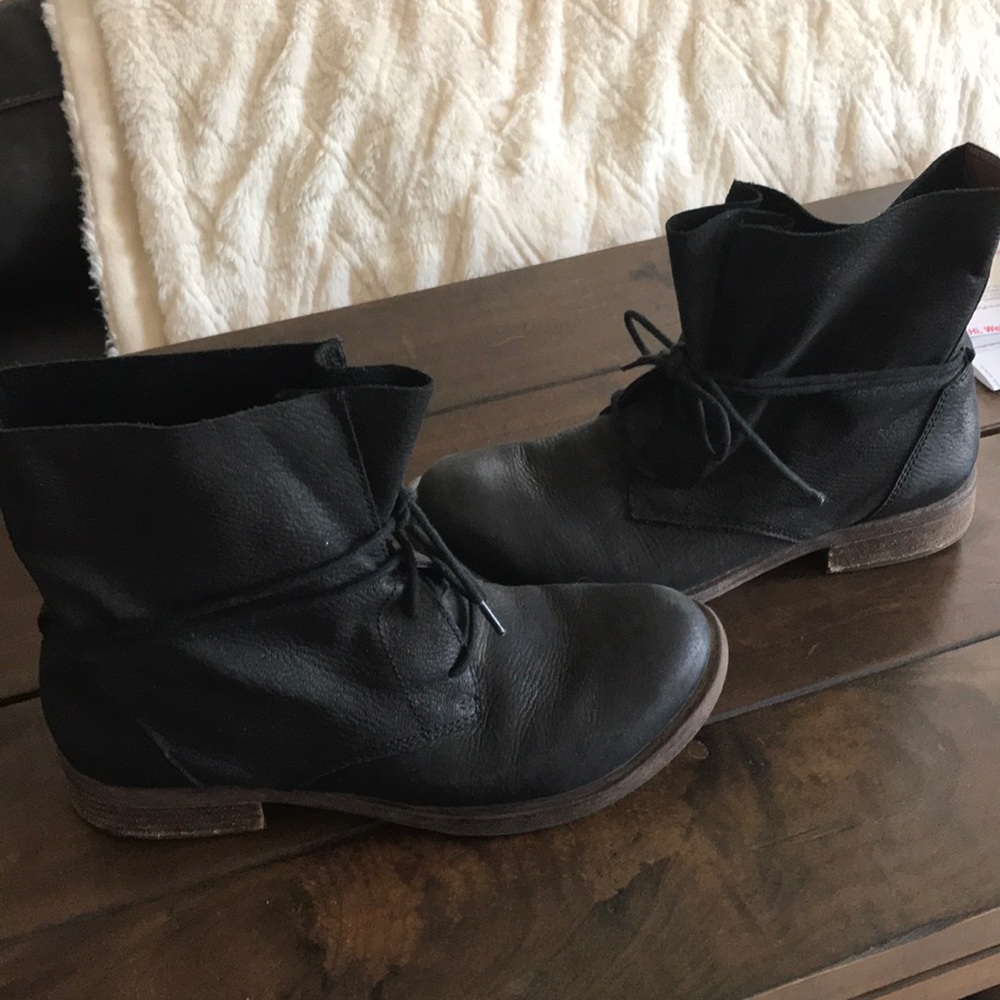 Lucky brand boots